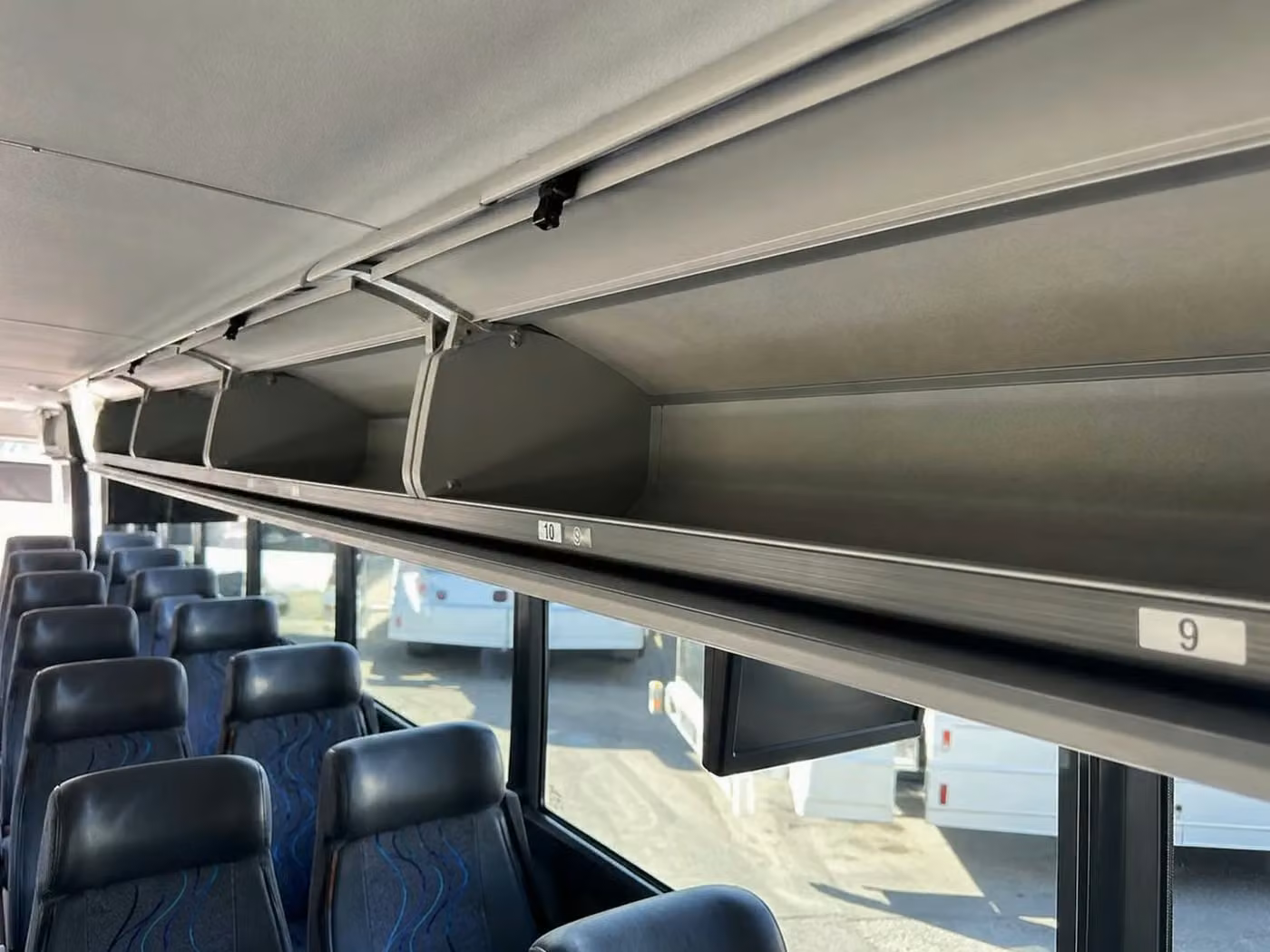 davenport 25 passenger minibus overhead storage