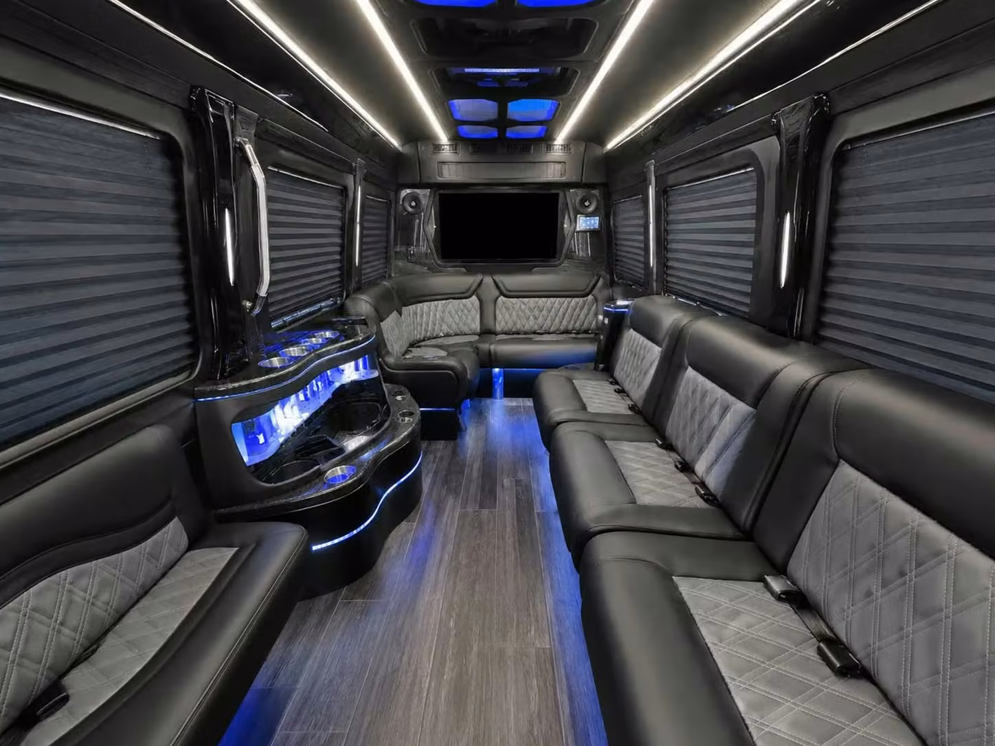 davenport party buses and shuttles for pre show dinners and group outings